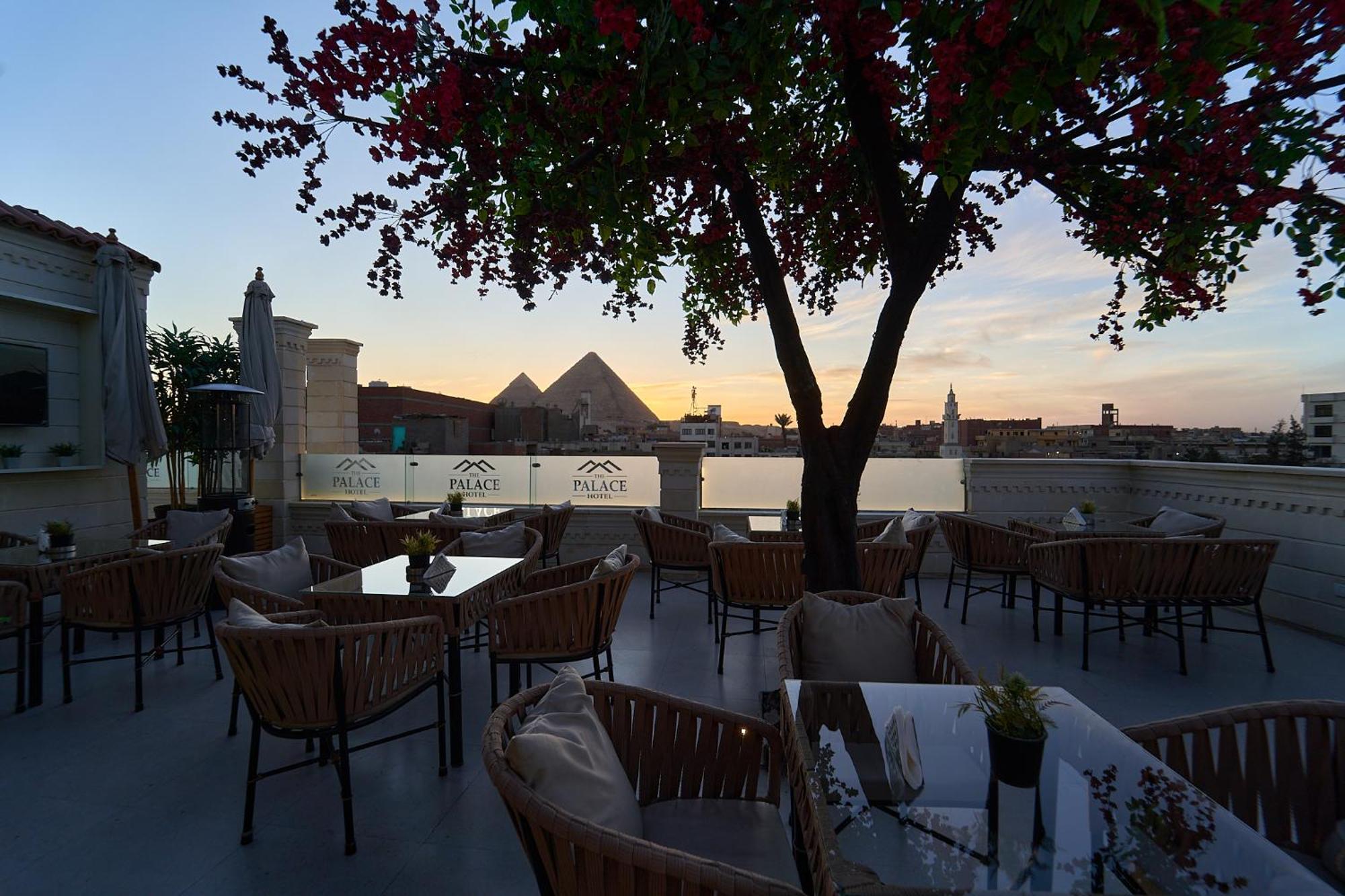 The Palace Pyramids Hotel Nazlet el-Sisi Екстер'єр фото