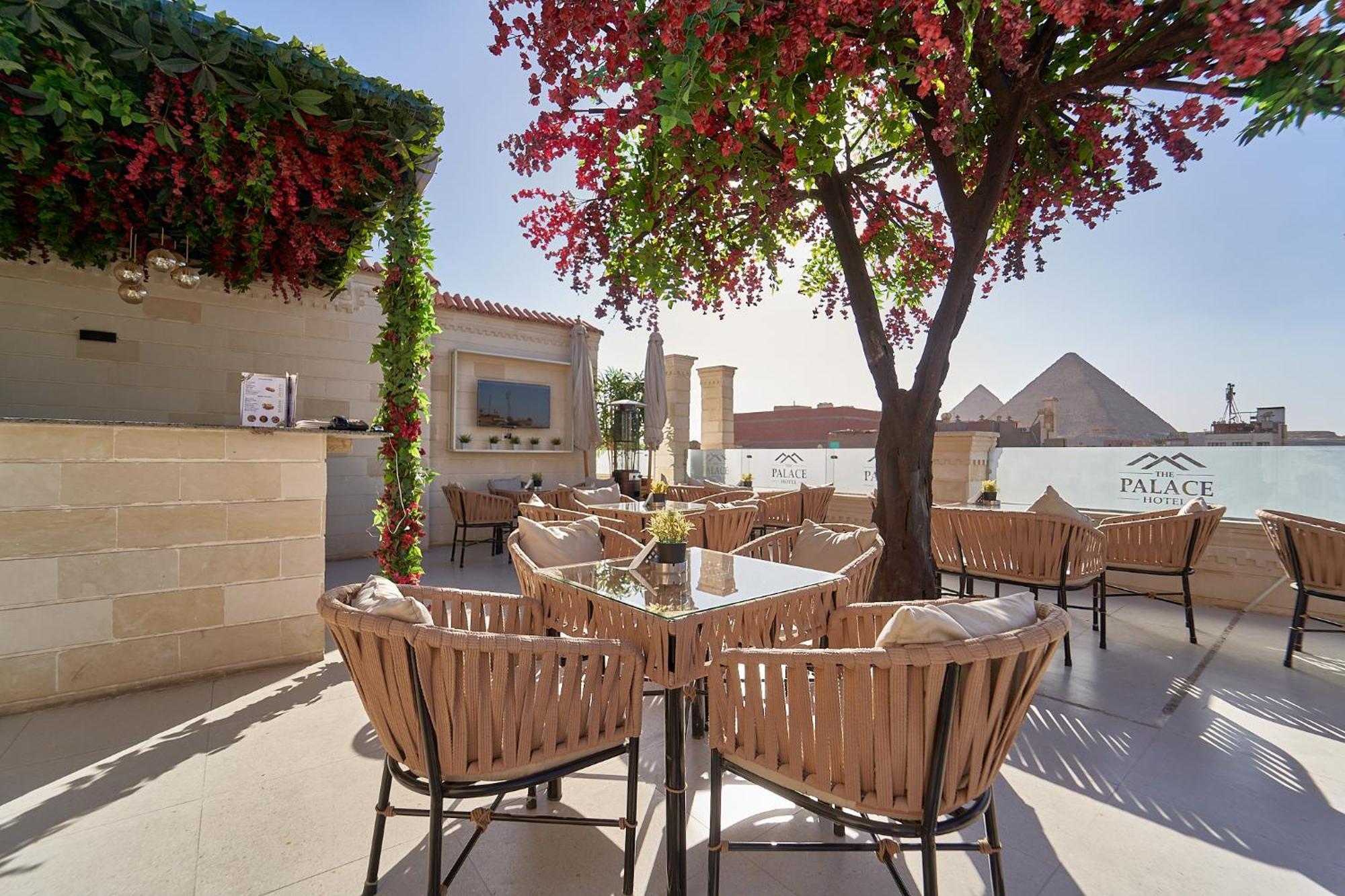 The Palace Pyramids Hotel Nazlet el-Sisi Екстер'єр фото